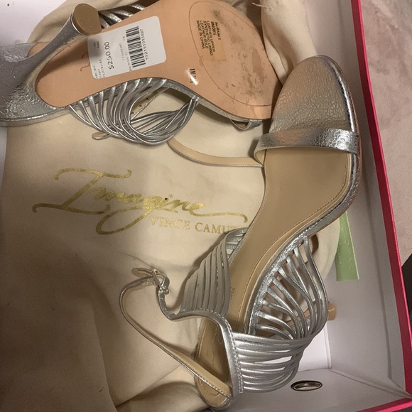 Fancy Leather sandal made in china - Picture 3 of 5